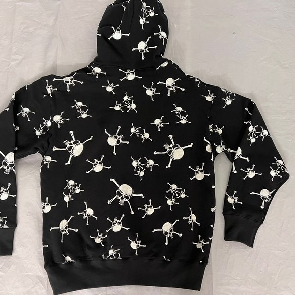 Saint Mxxxxxx Unisex Black White Skull Print Long Sleeve Pullover Hoodie Size L - Picture 2 of 5